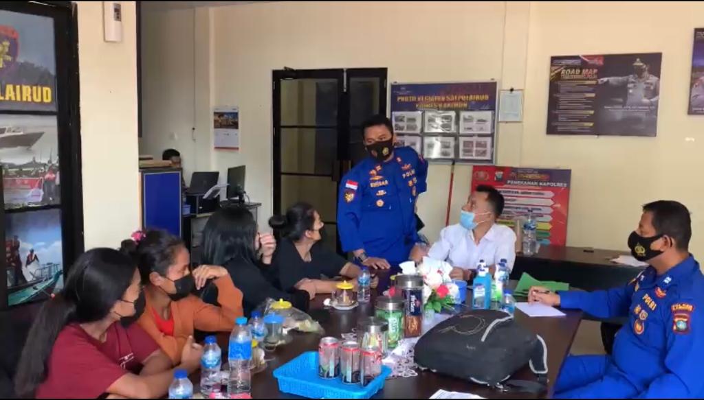 Lima PMI ke Malaysia Diamankan Tim Sea Scouts Sapolairud Polres Karimun