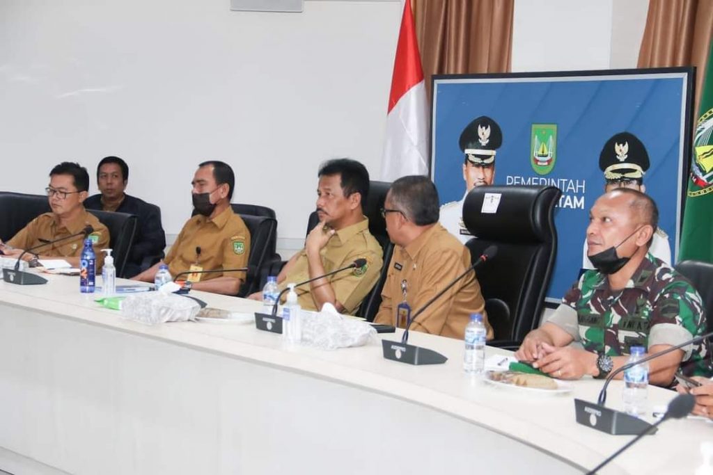 inflasi nasional sebesar 0,43 persen secara month to month (mtm) jika dibandingkan pada Desember 2022. “Laju inflasi bulan Januari stabil dan membaik, berada di bawah inflasi nasional,” kata Asisten I Pemprov Kepri Luki Zaiman Prawira