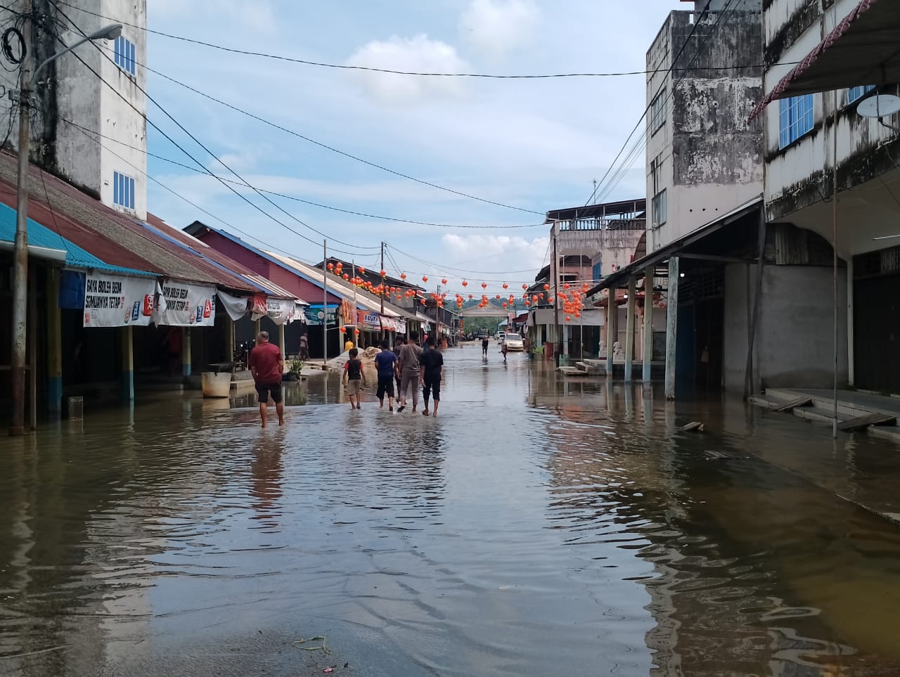 Banjir Rob Ancam 4 Kabupaten-kota di Kepri pada 18-25 Mei 2023, BMKG: Warga Pesisir Waspada