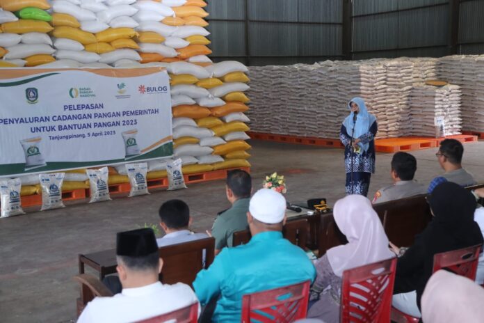 Perdana, Kota Tanjung Pinang Lepas Penyaluran Cadangan Pangan Pemerintah