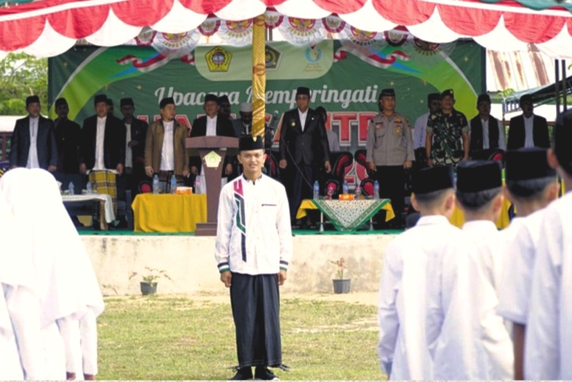 Wabup Karimun Anwar Hasyim Pimpin Ucapan Peringatan Hari Santri Nasional 2023