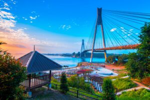Jembatan Barelang sebagai ikon Kota Batam. (ft tiketdotcom)
