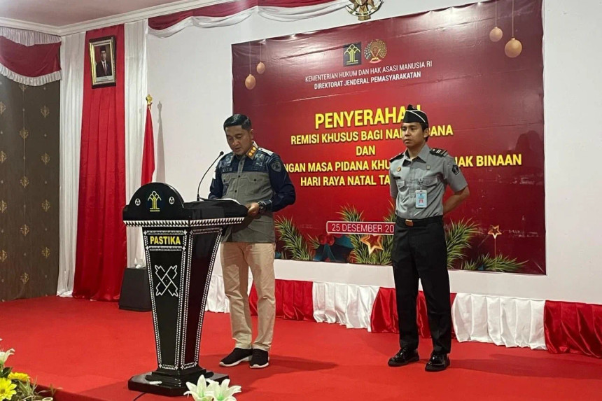 Belasan Napi di Lapas Narkotika Kelas IIA Tanjungpinang Terima Remisi Natal 2023