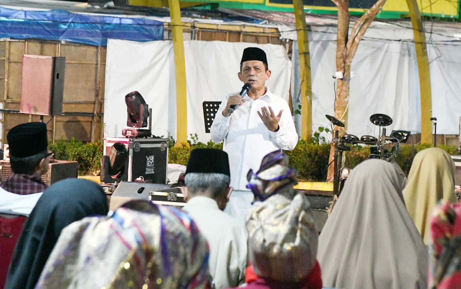 Gubernur Ansar Pimpin Doa Pembukaan Bazaar Ramadan di Pamedan Tanjungpinang