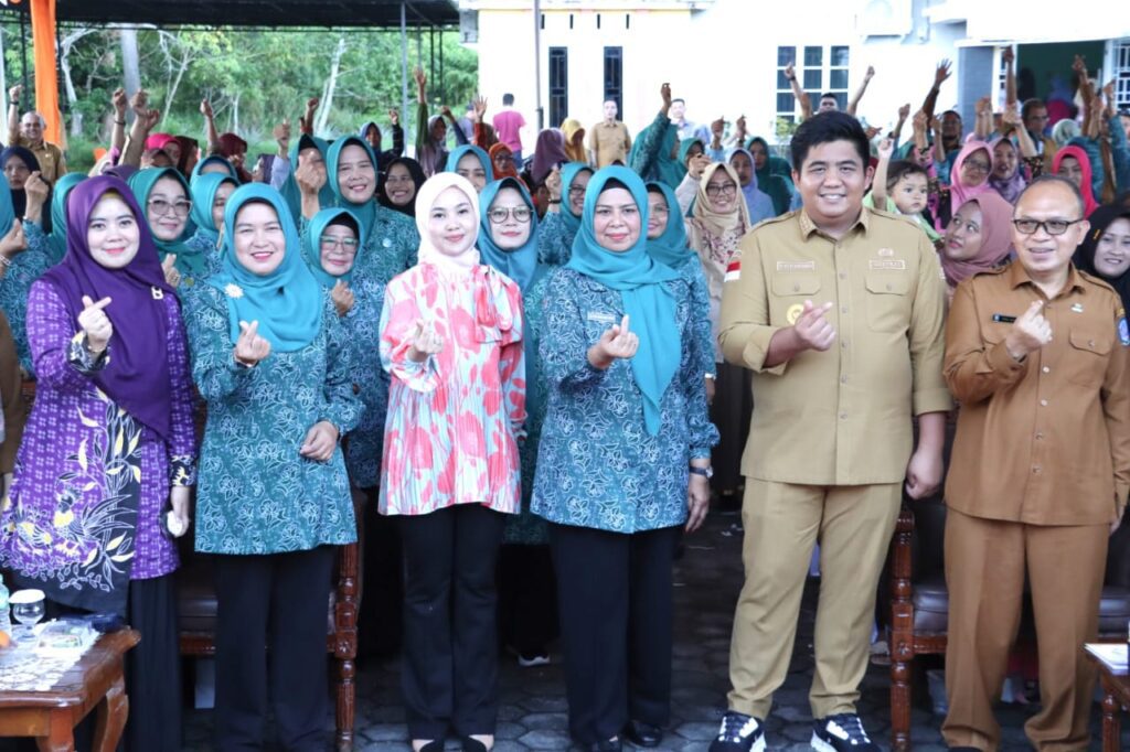 Suasana launching Gerakan Sayang Ibu dan Anak di Bintan, pagi tadi. (ft humasbintan)