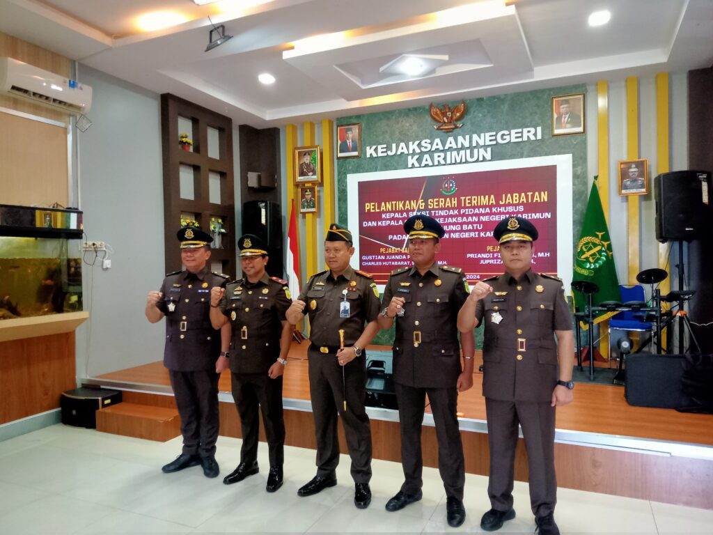 Pelantikan dan serah terima jabatan di Kejari Karimun, pagi tadi. (ft msaimi)