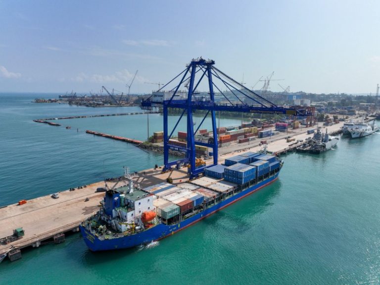 Kinerja Logistik Batam Tumbuh Signifikan Dua Digit, Peti Kemas Tembus 583 Ribu TEUs