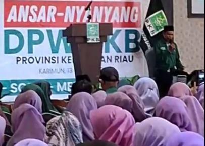 Suasana deklarasi Ansar-Nyanyang di Aston Hotel, siang tadi. (ft msaimi)