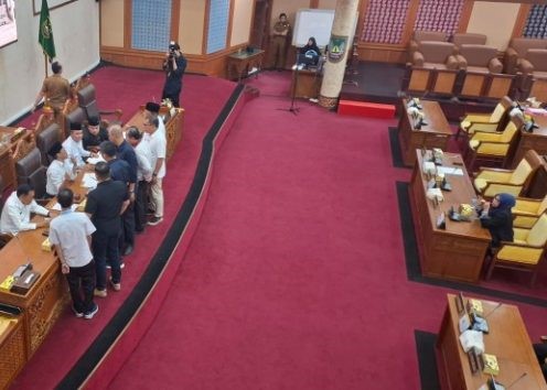 Suasana rapat paripurna DPRD Batam, kemarin. (ft humasdprd)