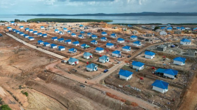 Hunian tetap warga Rempang di Tanjung Banun, Rempang, Batam, Kepri. (ft humaspbatam)