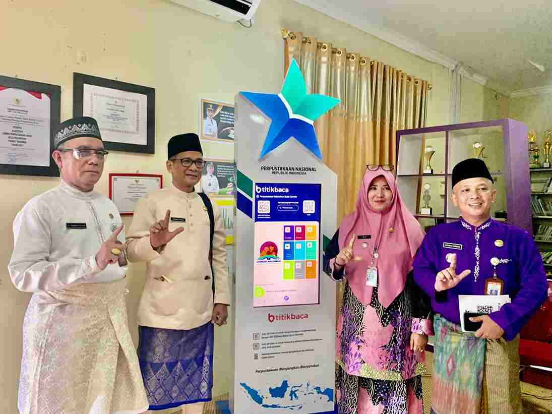 Perpustakaan Bukit Cermin saat peremian Tugu Titik Baca. (ft kominfotjpinang)