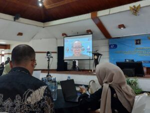 Suasana kegiatan Bimbingan Teknis (Bimtek) Pengelolaan Informasi Pengadaan Barang dan Jasa di Aula Kwarda Bumi Kitri Pramuka, Kota Bandung, Provinsi Jawa Barat, Selasa (24/6/2025).. (ft komdigi)