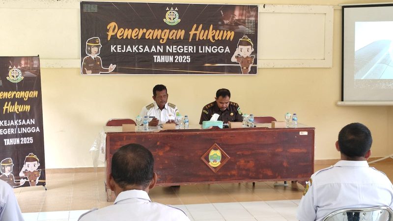 Kejari Lingga Gelar Penyuluhan Hukum untuk Cegah Korupsi di Tingkat Desa, pagi tadi. (ft ecky)