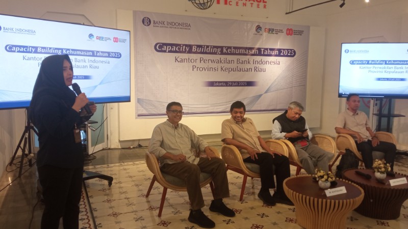 Wabup Natuna Pimpin Rapat Penataan Pantai Piwang, Siapkan Kawasan Jadi Ikon Wisata Baru