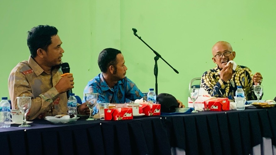 Kades Telaga Tiujuh Ashari menyampaikan harapannya di Musrebnang Kecamatan Durai, Kamis pekan lalu. (ft timredaksitelagadurai)