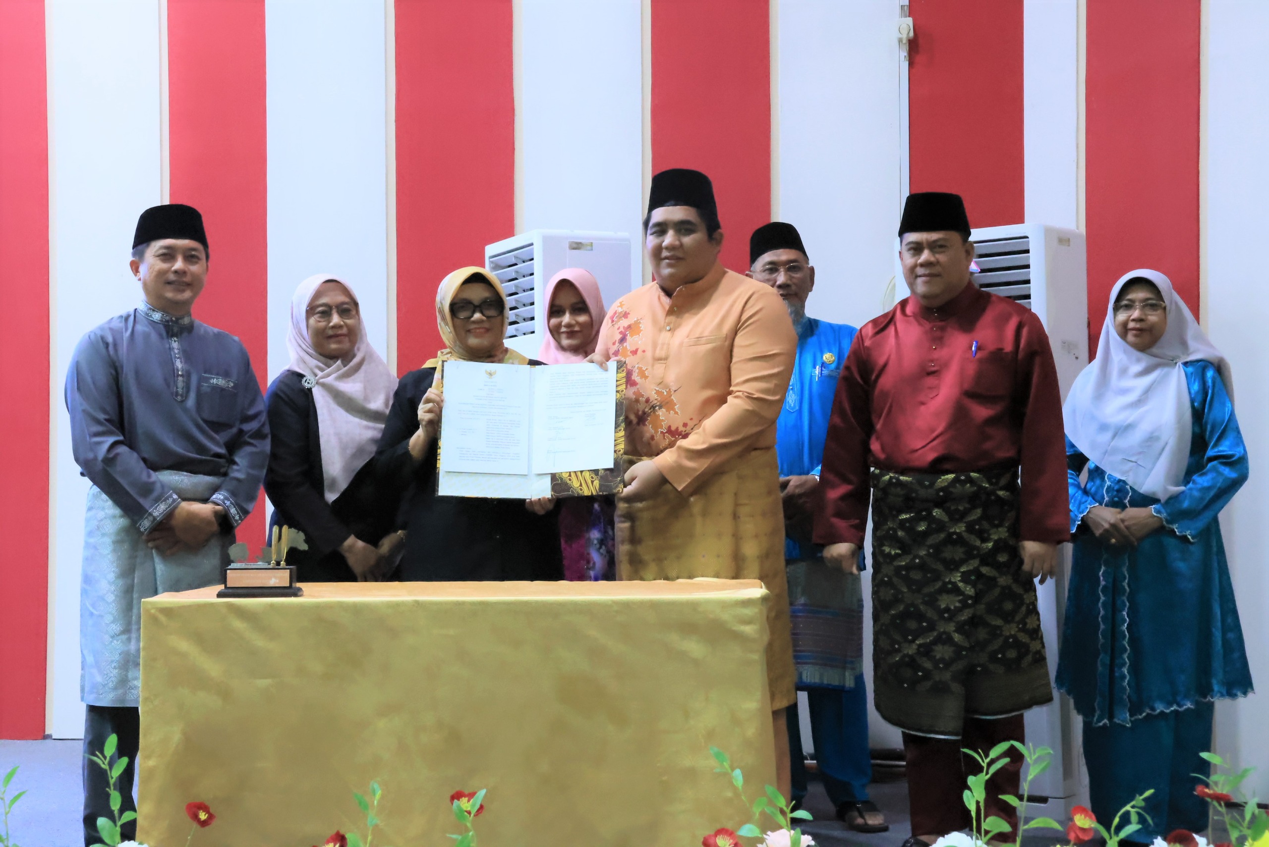 Disepakati Tepat Waktu, DPRD dan Pemkab Bintan Sahkan Ranperda APBD 2026 Senilai Rp1,057 Triliun