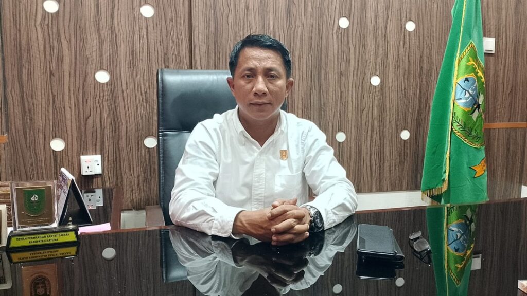 Ketua DPRD Natuna, Rusdi. (ft restuandika)