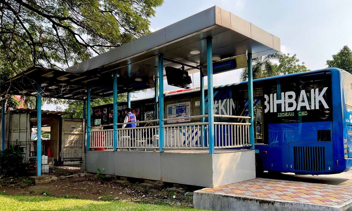 Butuh 200 Halte, Dishub Batam Targetkan 104 Unit yang Selesai Desember Ini