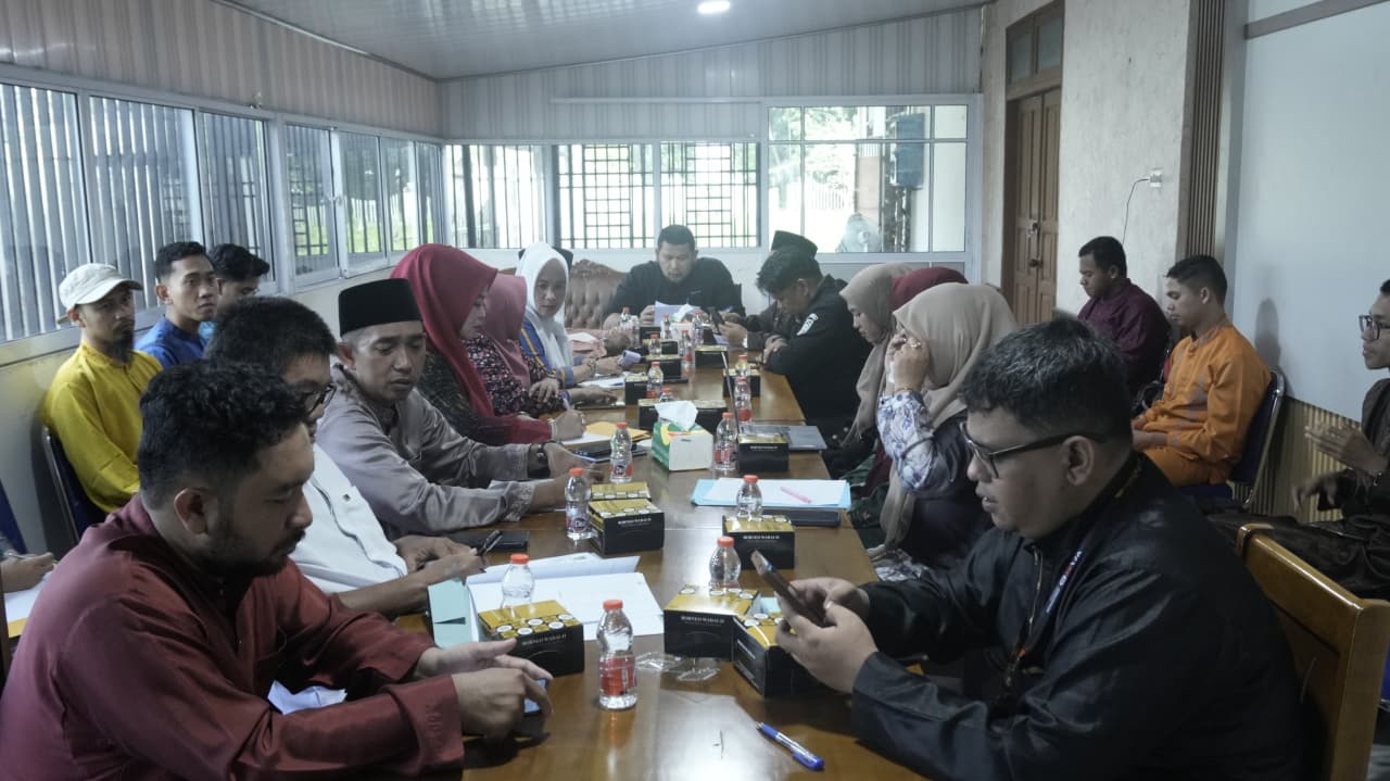 Pemkab Inhil terus mematangkan persiapan pelaksanaan SPMB Tahun Ajaran 2026 2027 berbasis digital melalui Portal Layanan Terpadu Pemerintah Kabupaten Inhil, siang tadi. (ft muhamad)