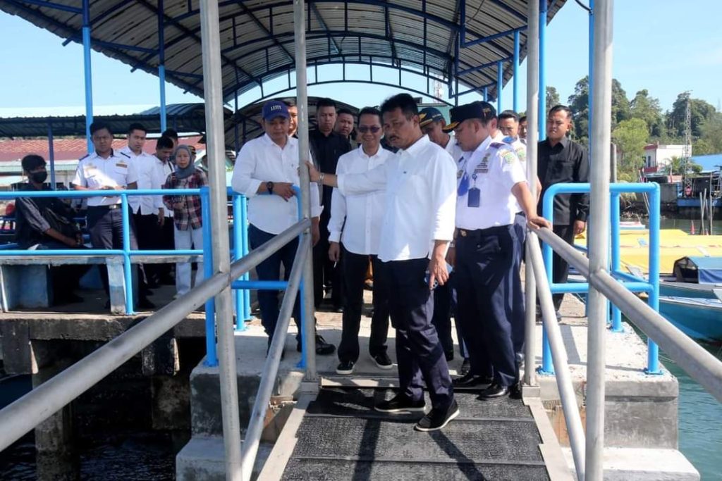 Tinjau Pelabuhan Ponton Sekupang, Wako Rudi: Manfaatkan dan Jaga