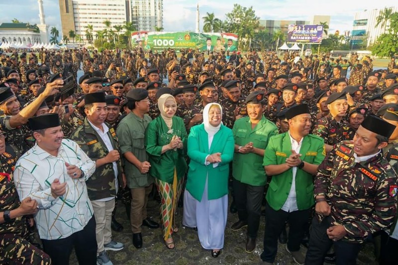 Ribuan Banser Kota Batam Sambut Wagub Marlin Agustina dan Wako Muhammad Rudi