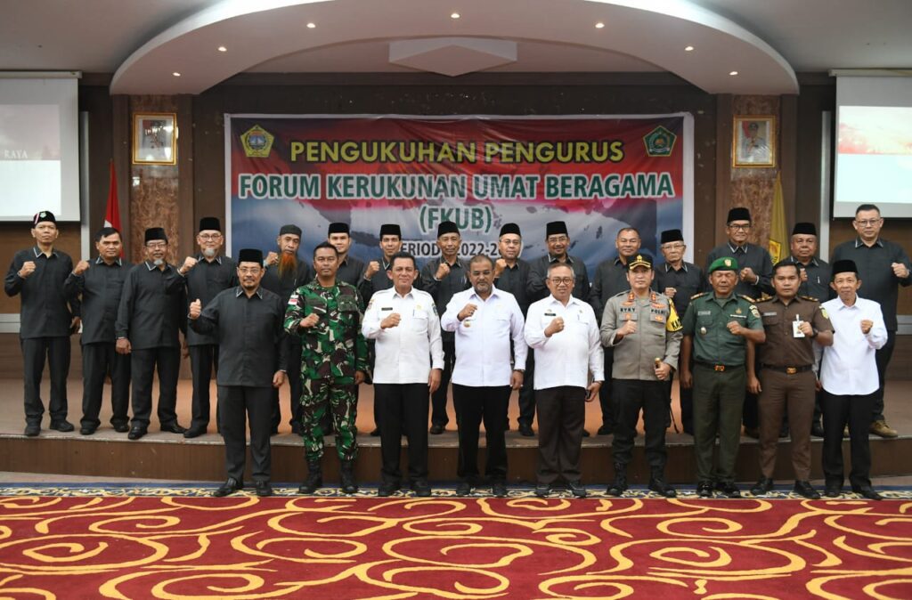 Dalam sambutannya, Gubernur Ansar Ahmad menyampaikan bahwa Provinsi Kepri merupakan miniaturnya Indonesia karena memiliki penduduk dengan keberagaman agama, suku dan budaya. Hal ini merujuk pada data komposisi agama penduduk yang ada di Provinsi Kepulauan Riau yaitu agama Islam 78,3%, Kristen 11,91%, Katolik 2,48%, Hindu 0,04%, Buddha 7,1%, Konghucu 0,16%, dan Aliran Kepercayaan 0,01%.