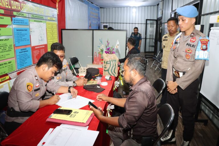 Posko Krisis Centre SB Evelyn Callisca 01: Meninggal Dunia 9 Orang ...