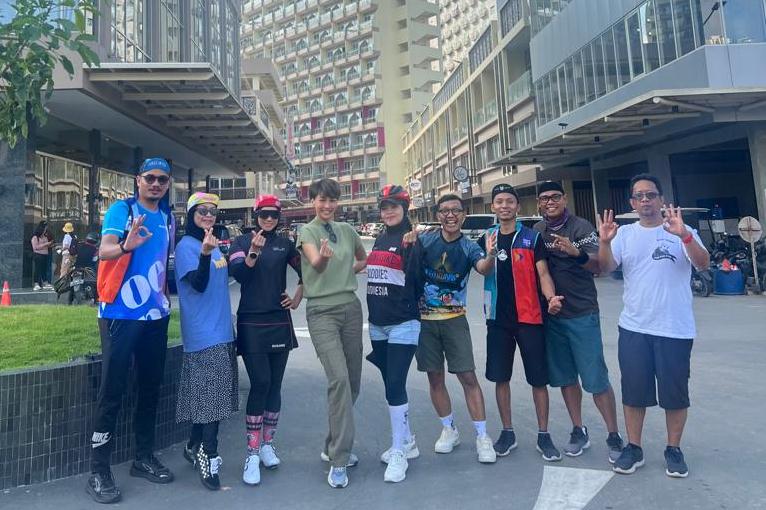 Miss Indonesia Kamidia Radisti: Ayo Serbu Kota Batam di Jambore Sepeda Lipat Nasional XII