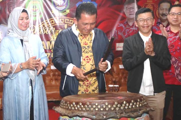 Bazar Imlek 2575 di Kota Lama Tanjungpinang Meriah