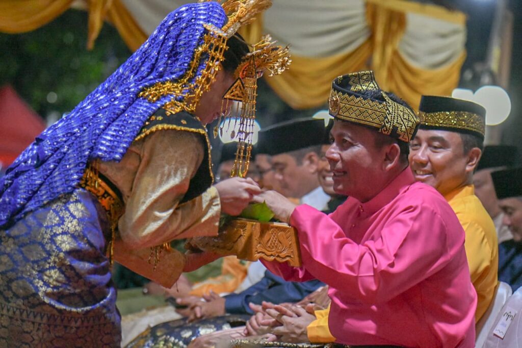 Festival Indera Sakti (FIS) di halaman Balai Adat Pulau Penyengat. (ft diskominfokepri)