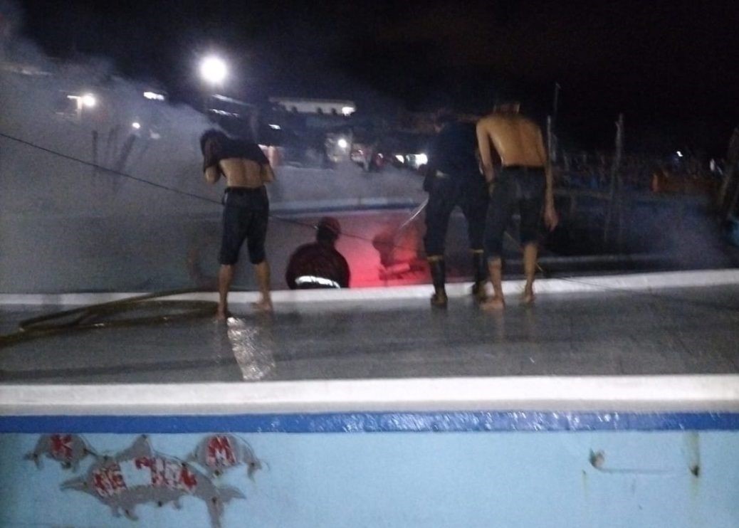 Kapal Nelayan Kamkong Meral Terbakar
