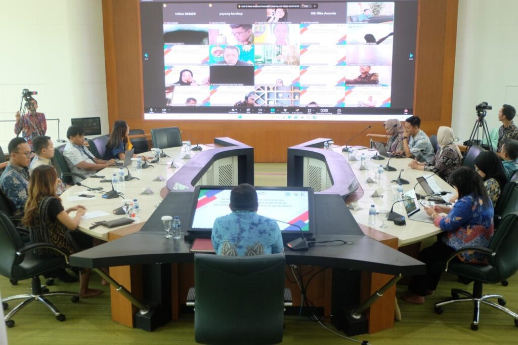 Webinar Security Awareness Data Desa dan Anomali Lalu Lintas Keamanan Data Informasi (IMPL!KA) di Jakarta, kemarin. (ft kemendesagoid)