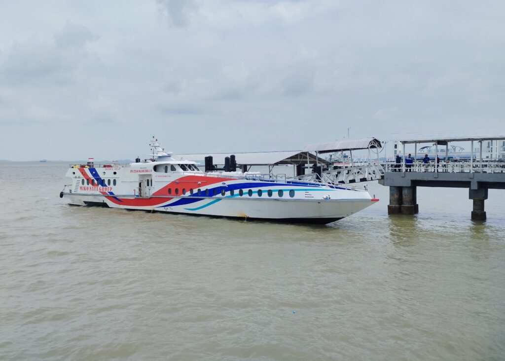 Pelabuhan Tanjungbalai Karimun, salah satu ruang lingkup kerja KSOP Kelas I Tanjungbalai Karimun. (ft msaimi)