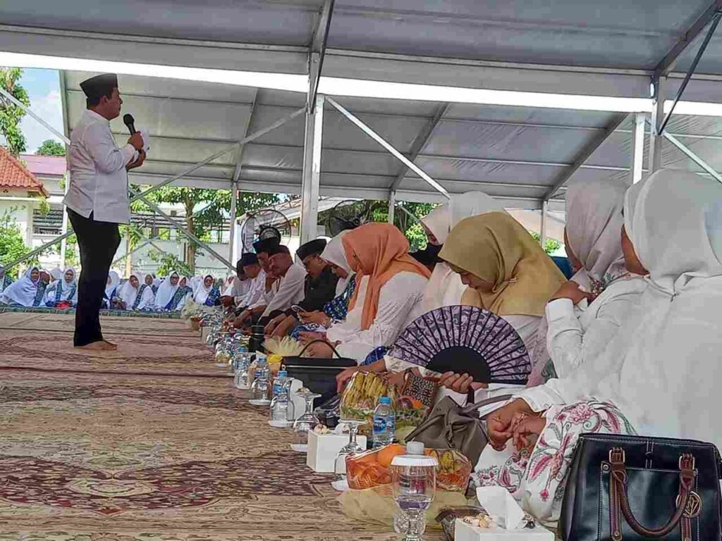 Suasana Tabligh Akbar di Tanjungpinang. pagi tadi. (ft kominfokepri)