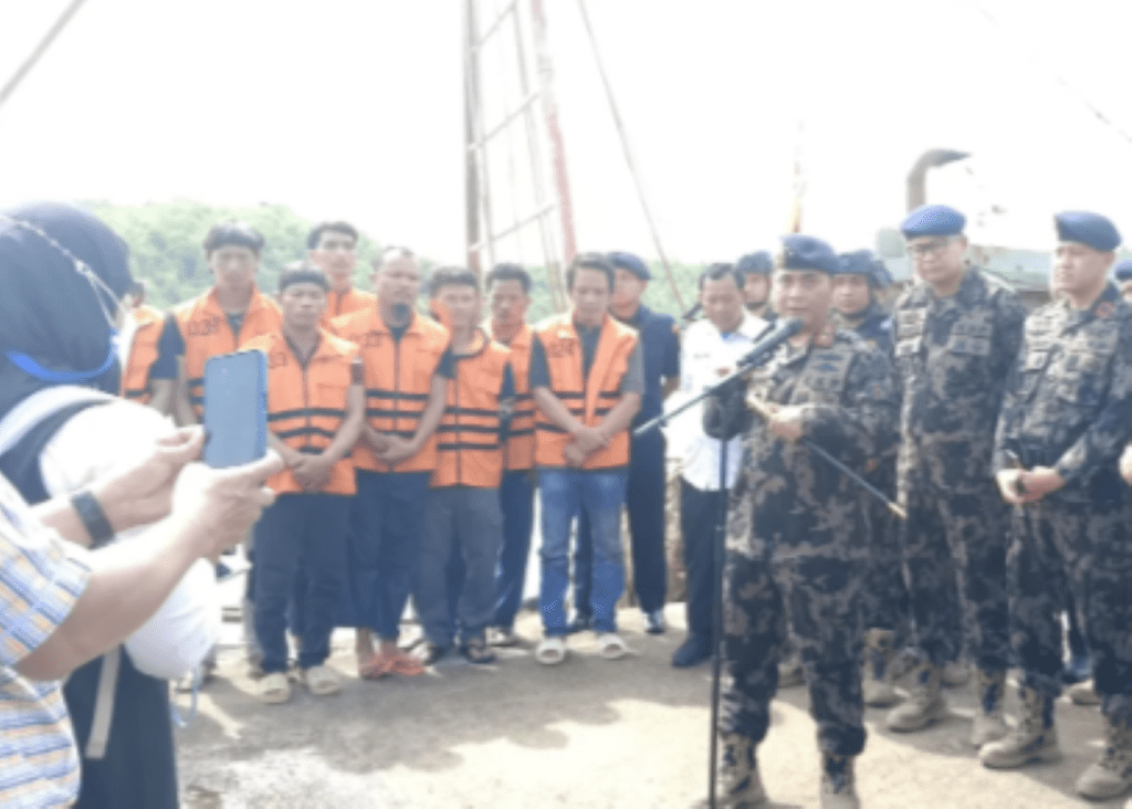 Ditjen KKP saat konferensi pers terkait penangkapan kapal asing di Laut Natuna, pagi tadi. (ft ditjenkkp)