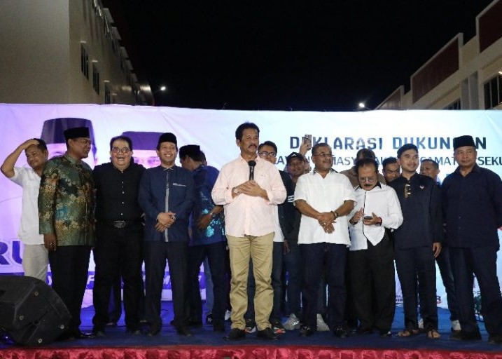 Ribuan Massa Padati Lokasi Deklarasi HMR-Aura di Sekupang