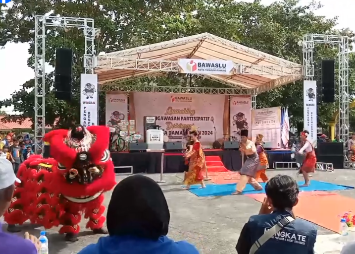 Suasana deklarasi Pikada Damai yang digelar Bawaslu Tanjungpinang, pagi tadi. (ft fuji)