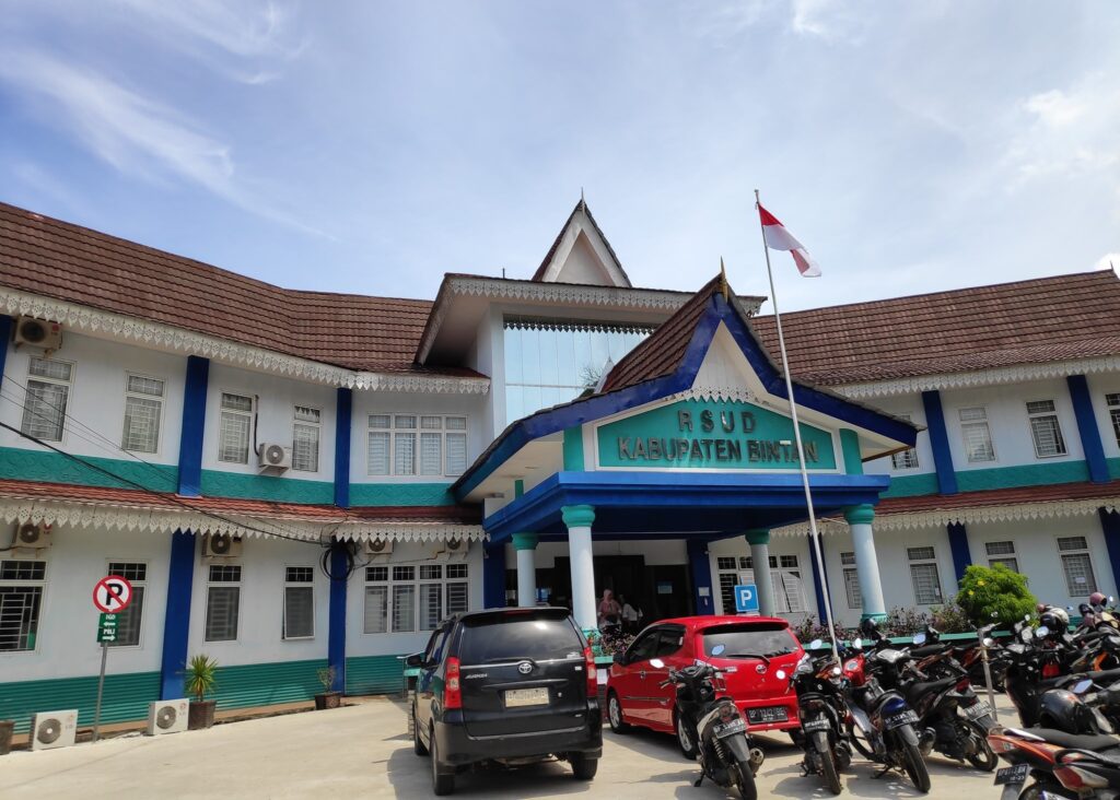Tampak depan RSUD Kabupaten Bintan, foto belum lama ini (ft fuji