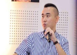 Ketua Komisi I Jefri Tan mengatakan, pemberlakukan kebijakan BVK ini merupakan langkah baik untuk meningkatkan kunjungan wisatawan dan investasi ke Batam. Hanya saja, katanya, pihak Imigrasi Kelas I Tempat Pemeriksaan Imigrasi (TPI) Batam tetap harus melakukan pengawasan yang ketat. Pasalnya, ada banyak juga pemegang PR Singapura ini. “Saya sangat mengapresiasi kebijakan ini, namun Imigrasi Batam tetap perlu memperhatikan dan mengawasi ketat persyaratan WNA yang ingin memperoleh hak istimewa BVK ini,” ujar Politisi Nasdem ini.