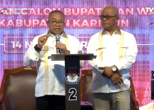 Muhammad Firmansyah saat debat kedua Pilkada Karimun 2024, tadi malam. (ft msaimi)