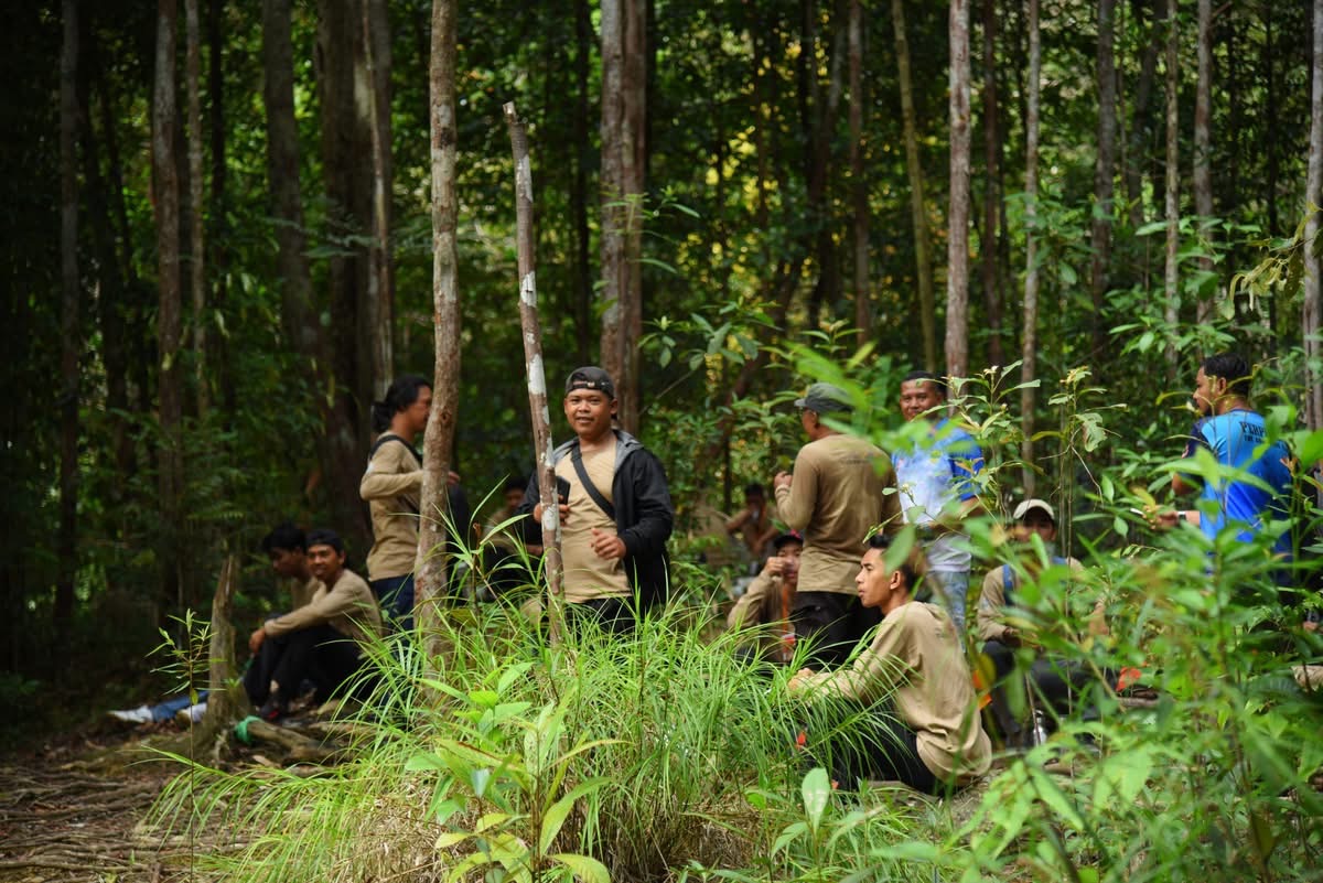 Para pemandu pendaki gunung saat mengikuti pelatihan