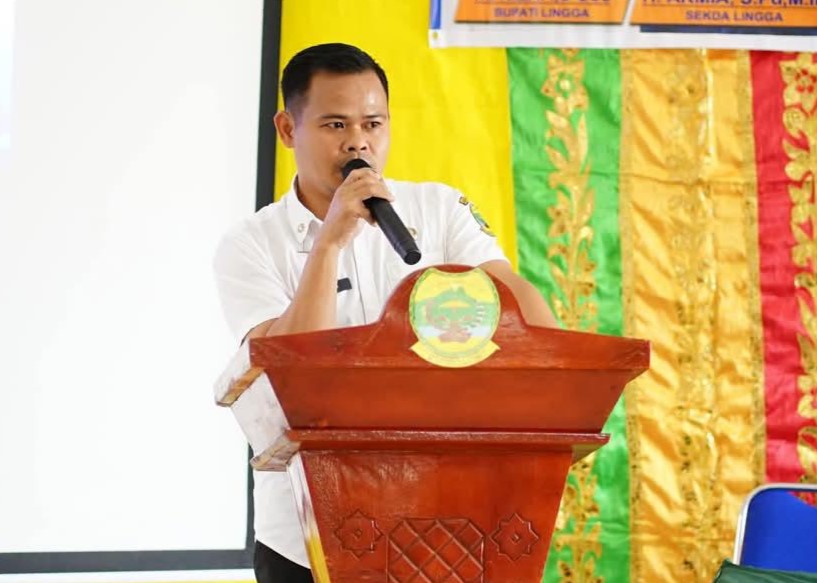Camat Temiang Pesisir, Hendra saat pembukaan Musrenbang. pagi tadi, (ft gafar)