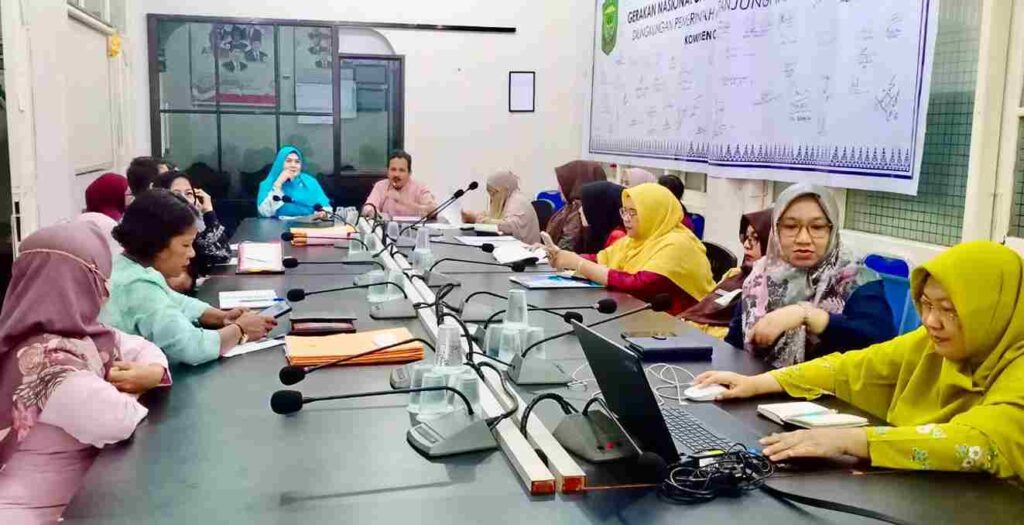 DPK Kota Tanjungpinang saat rapat inisiasi pembentukan PC AAI Kota Tanjungpinang untuk periode 2025–2028, pagi tadi. (ft kominfotjpinang)