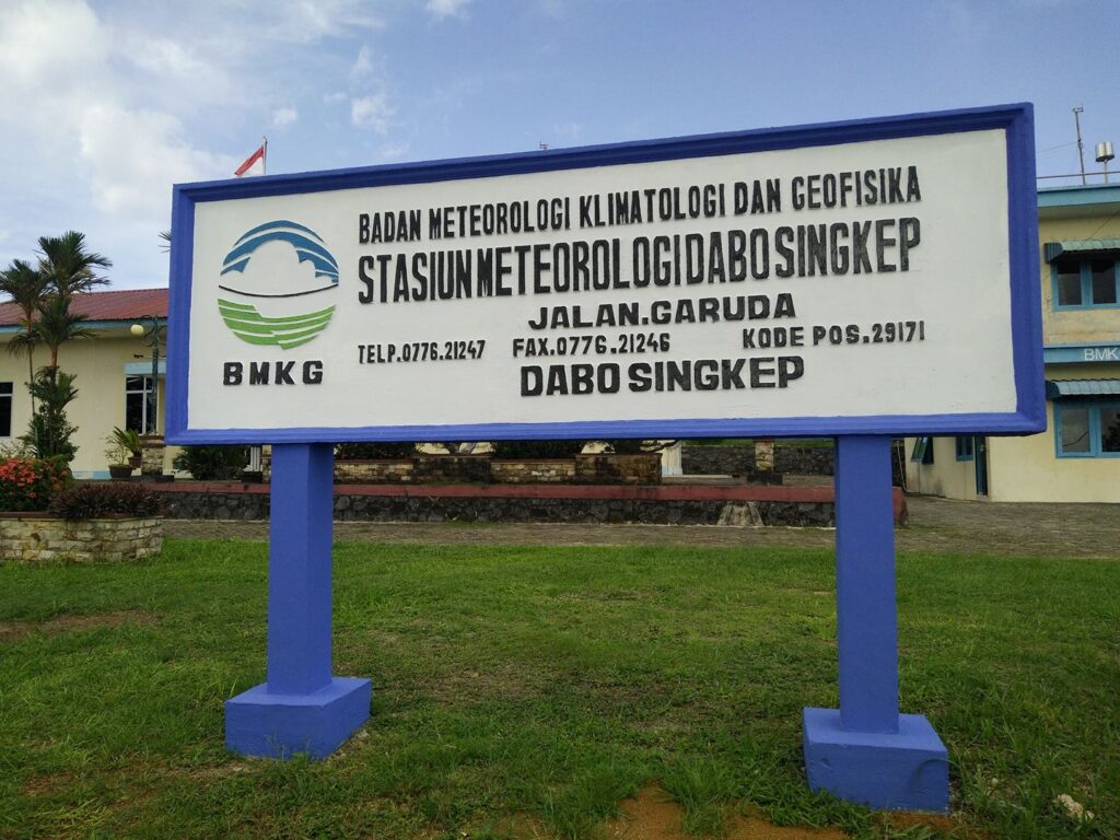 Plang BMKG Stasiun Dabo Singkep. (ft fbbmkgdabosingkep)