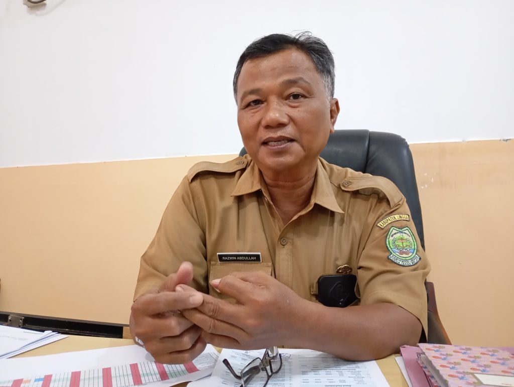 Kabid Perdagangan Disperindagkop Lingga, Razwin Abdullah. (ft wandy)