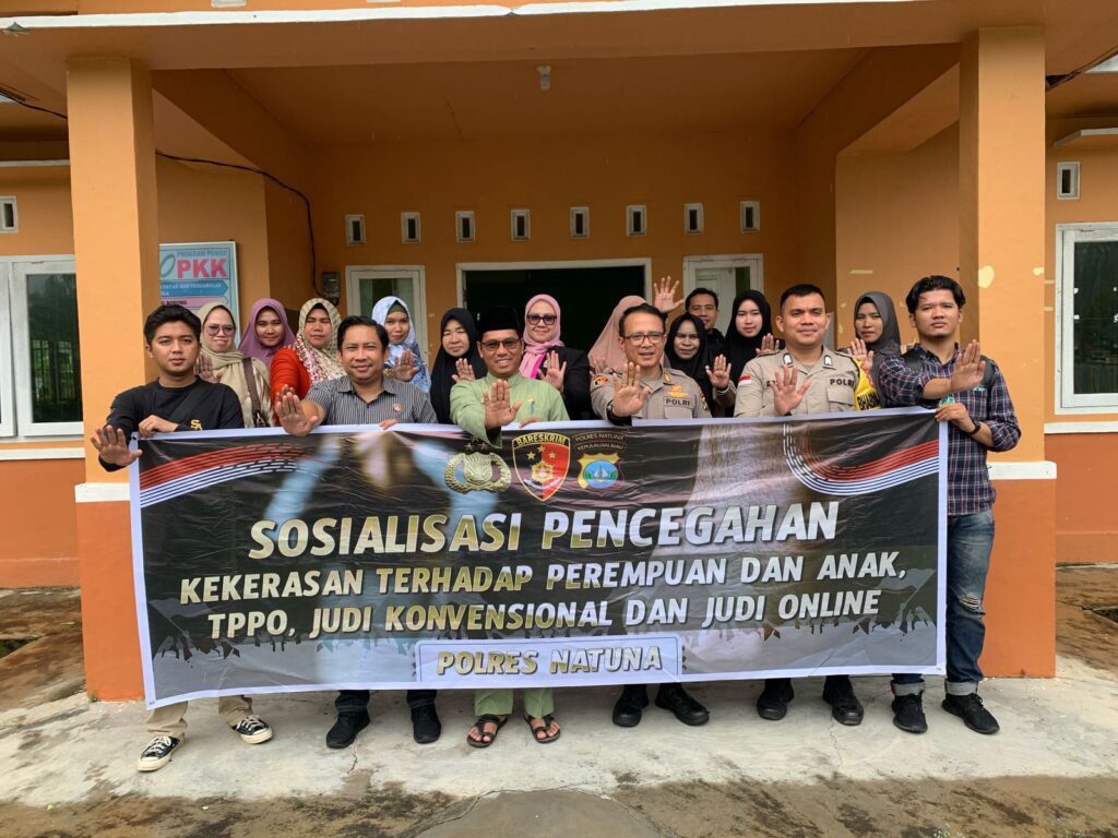 Polres Natuna saat sosuakisasi judi dan perdagangan online, siang tadi. (ft rusdi)
