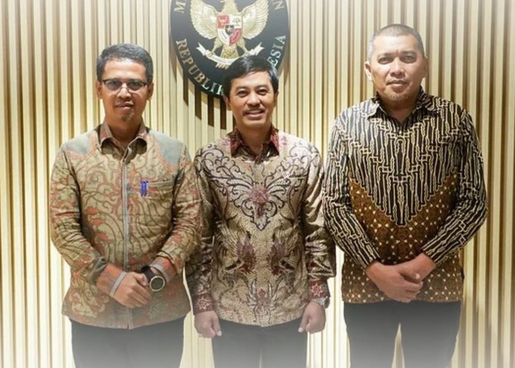 Bupati dan Wakil Bupati Karimun saat audiensi dengan Wamenkes di Jakarta, kemarin. (ft prokopim)