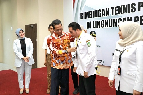 Wako Amsakar Dorong ASN Cerdas hingga Piawai Hadapi Kritik Publik