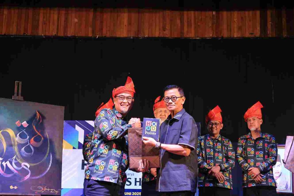 Peluncuran buku Hoods Point, kemarin malam. (ft kokminfotpi)