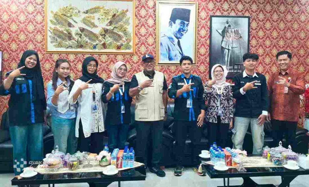 Wali Kota saat menerima audiensi mahasiswa FISIP, pagi tadi. (Ft kominfotpi)